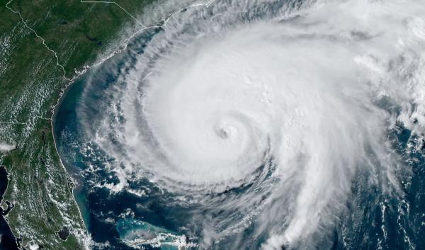 Hurricane Humberto approaching the US east coast in 2007